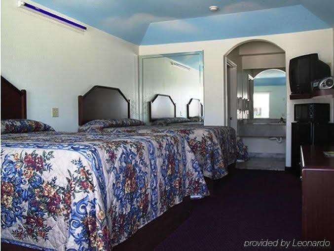 Scottish And Highway Six South Motel Mission Bend
